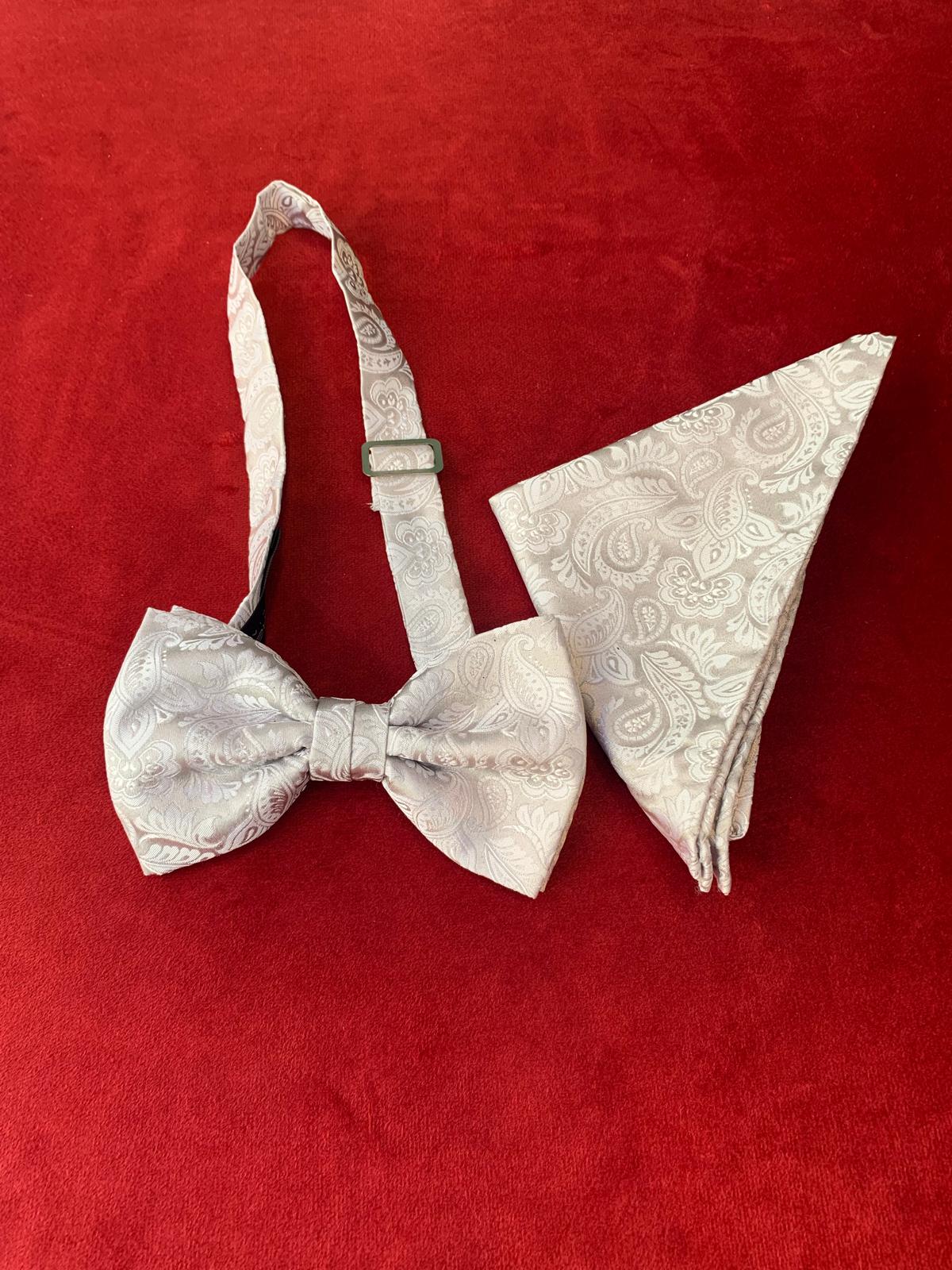 Papillon con pochette