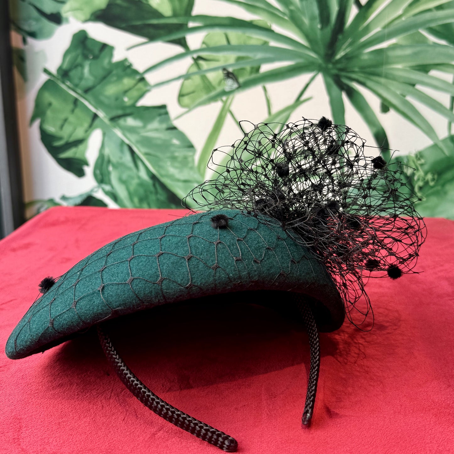 Complit Fascinator